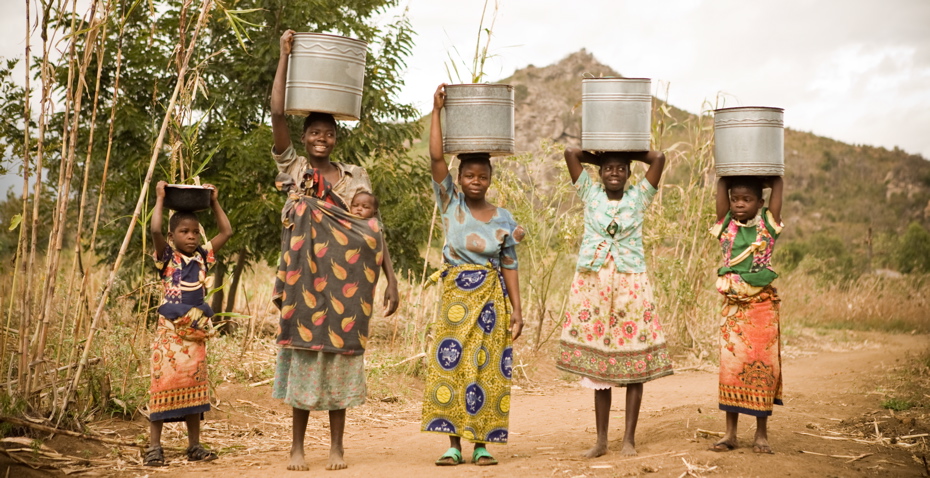 women carry water